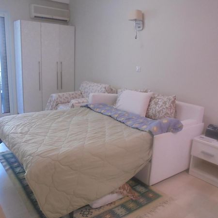 Modern Studio By The Sea Λουτρά Αιδηψού Εξωτερικό φωτογραφία