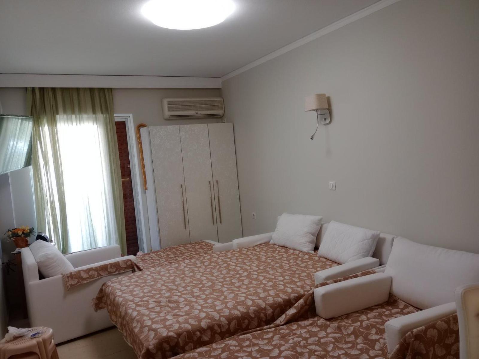 Modern Studio By The Sea Λουτρά Αιδηψού Εξωτερικό φωτογραφία